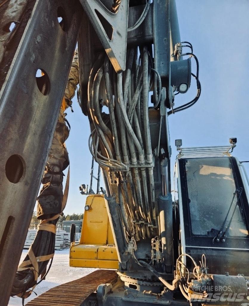 Liebherr LRB 125 Vibrační beranidla