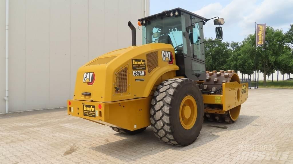 CAT CS74B Tahačové válce