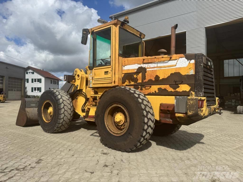 Volvo L 70 C Kolové nakladače