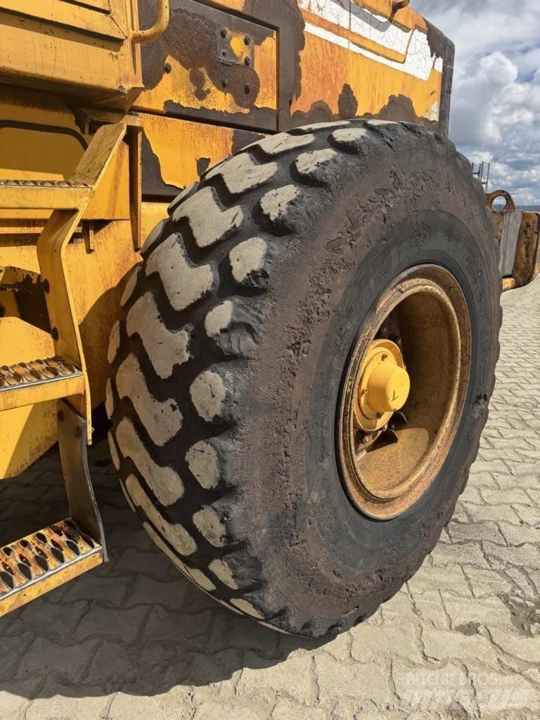 Volvo L 70 C Kolové nakladače