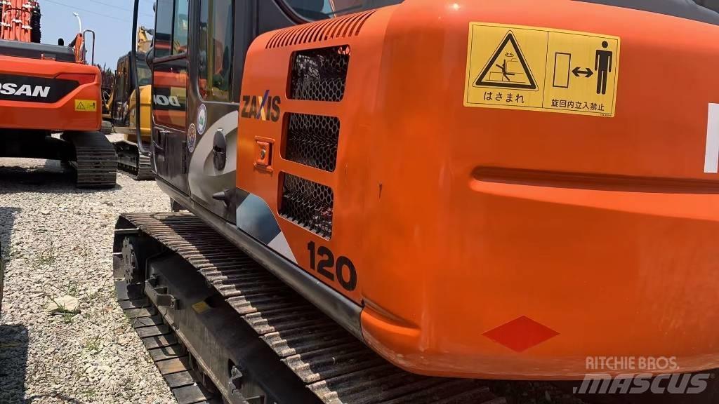 Hitachi ZAXIS120 Pásová rýpadla