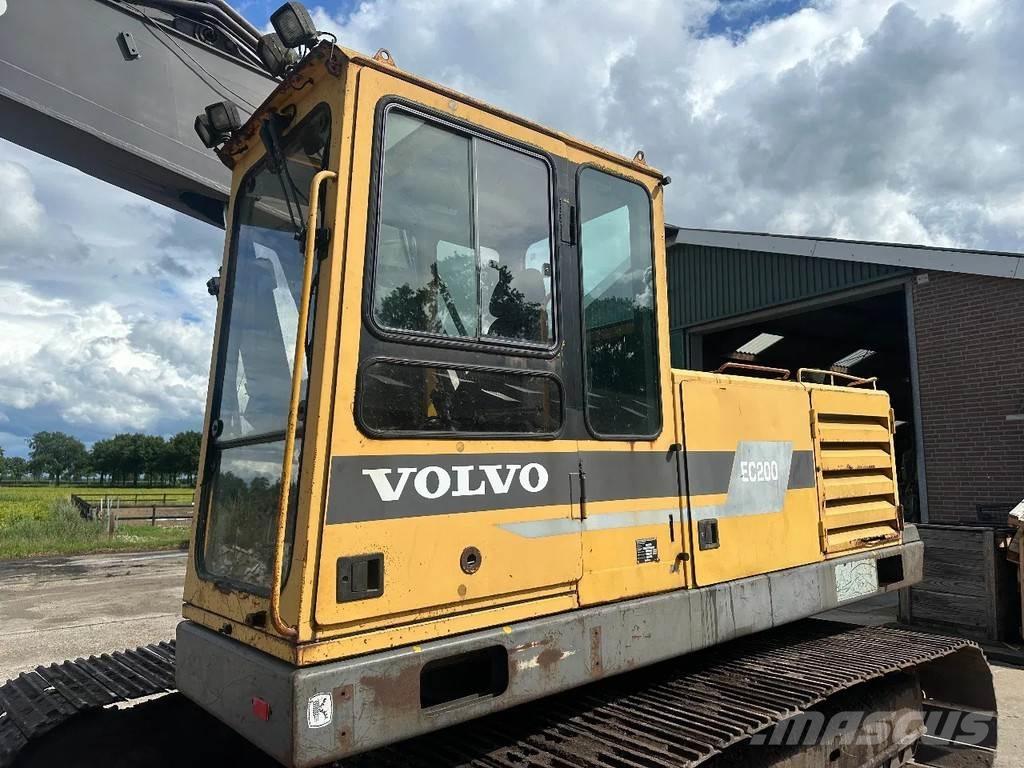 Volvo EC200 Pásová rýpadla