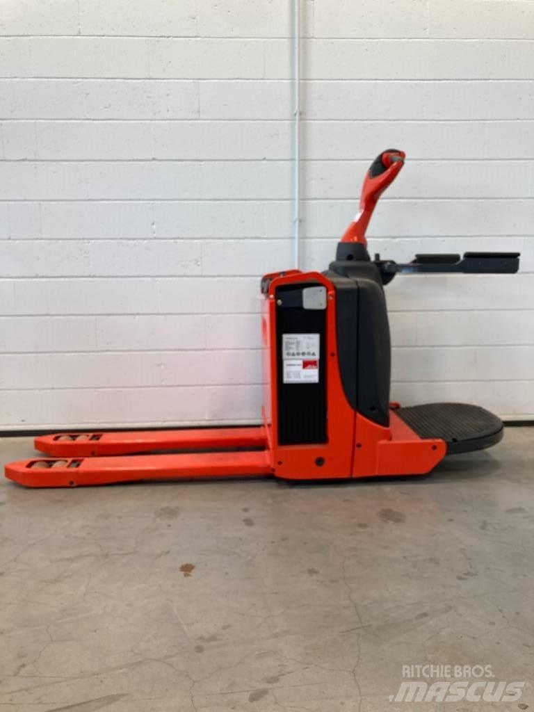 Linde T16P/1151-02 Nízkozdvižný vozík s plošinou