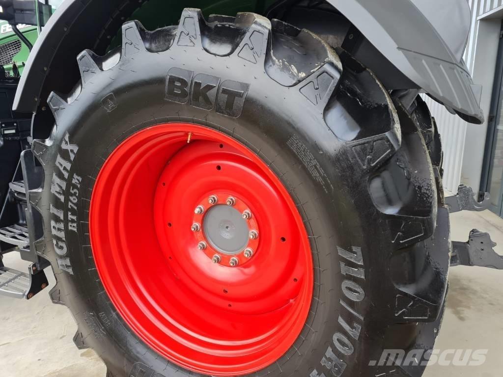 Fendt 828 Profi Plus Traktory
