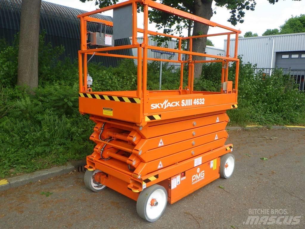 SkyJack SJ4632 Nůžková zvedací plošina
