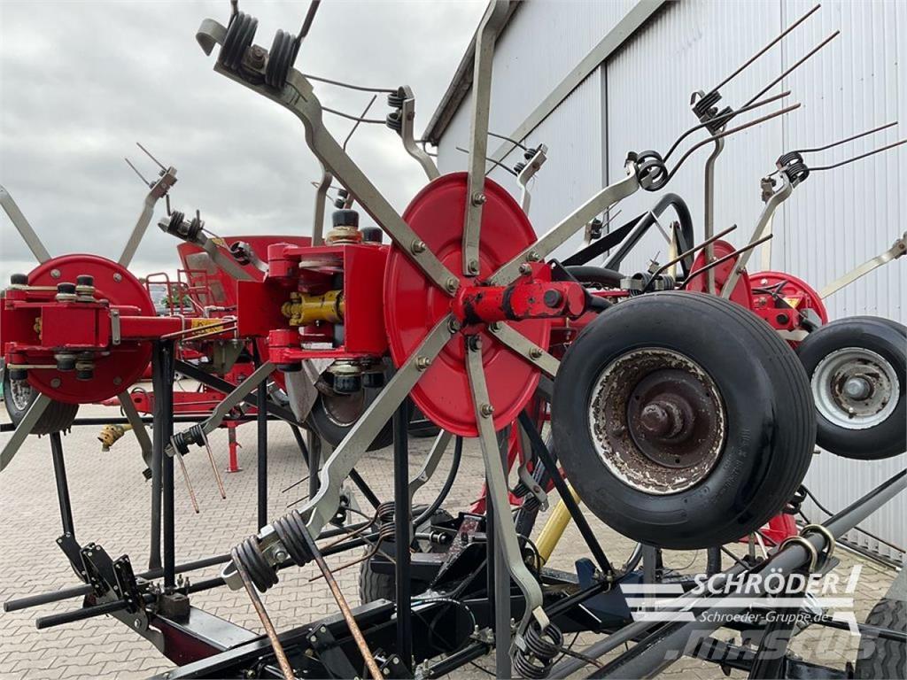 Fella TH 11008 T Obraceče a shrabovače sena