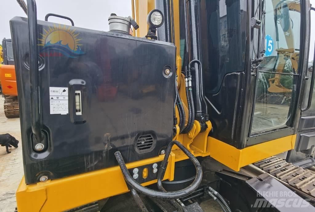 CAT 310 Pásová rýpadla