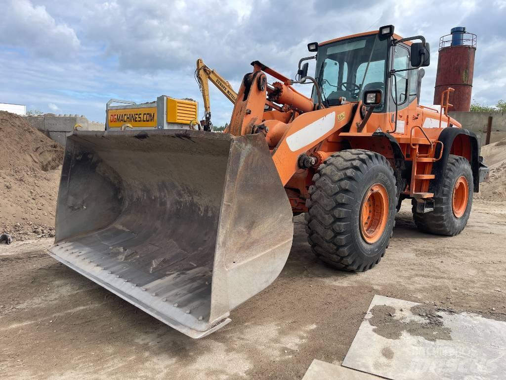 Doosan DL 350 Kolové nakladače