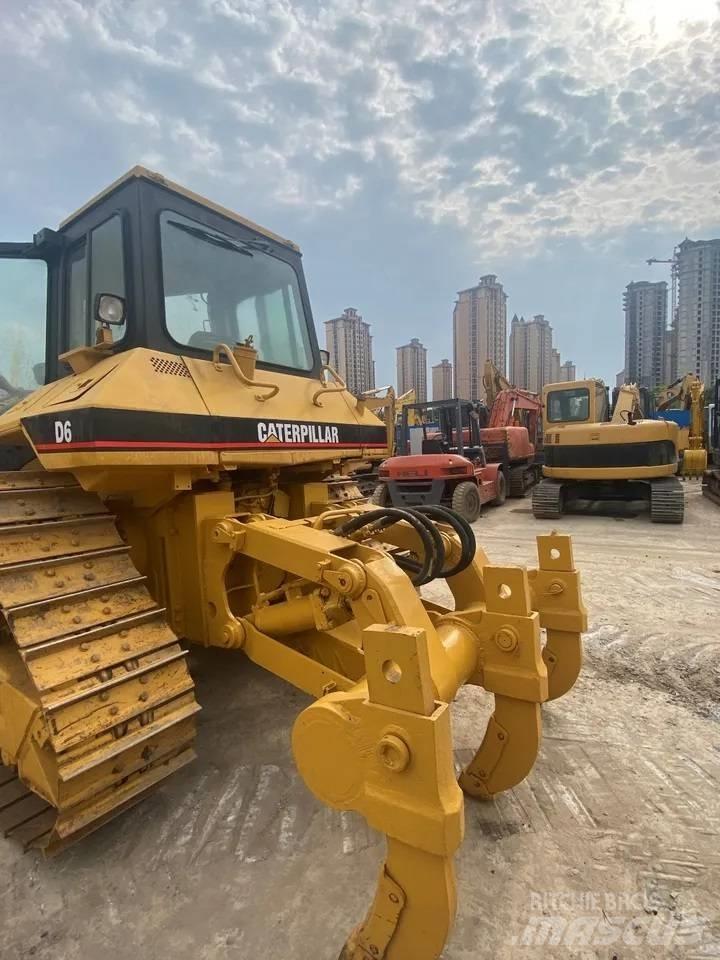 CAT D6R Pásové dozery