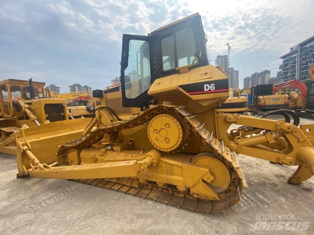 CAT D6R Pásové dozery