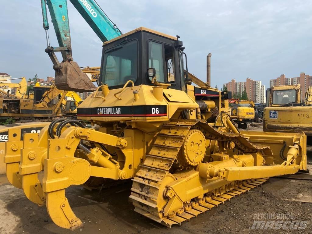 CAT D6R Pásové dozery