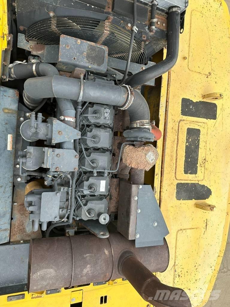 Komatsu PC 400-7 Pásová rýpadla