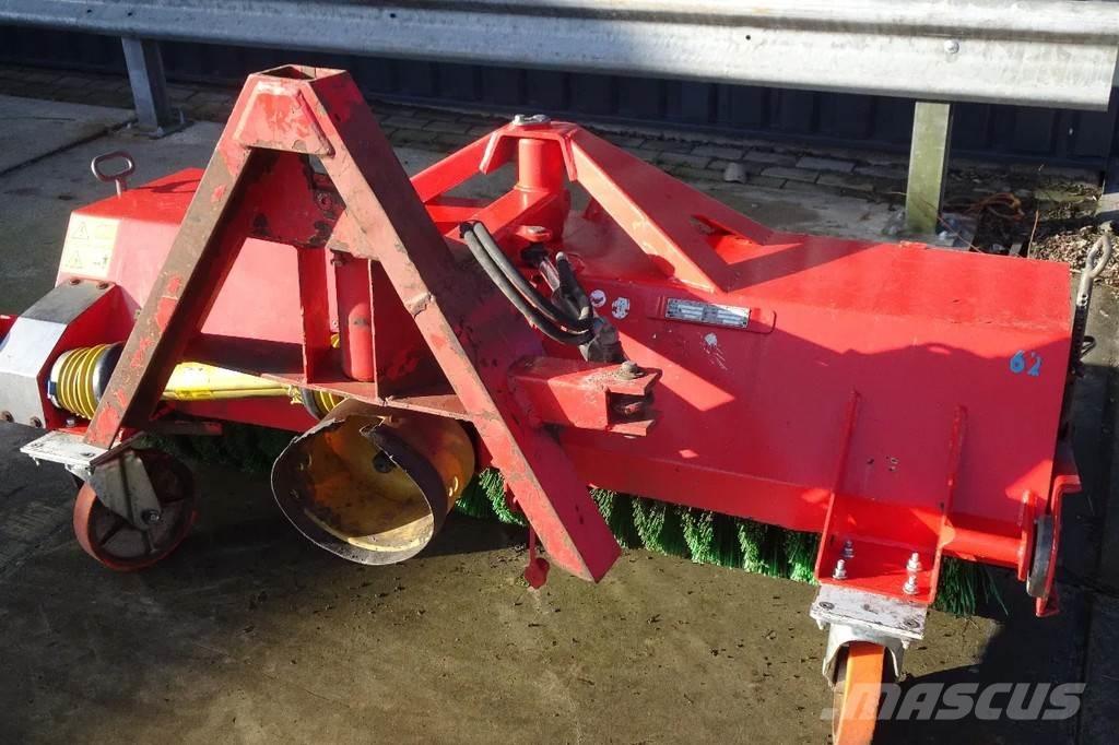 Dücker Veegmachine Zametací vozy