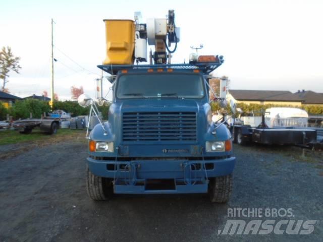International F 4900 Autoplošiny