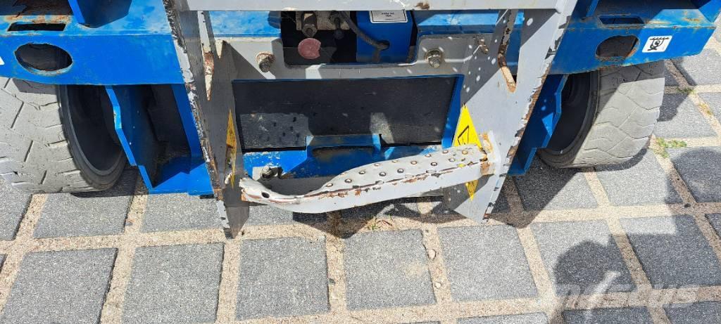 Genie GS4047 Nůžková zvedací plošina