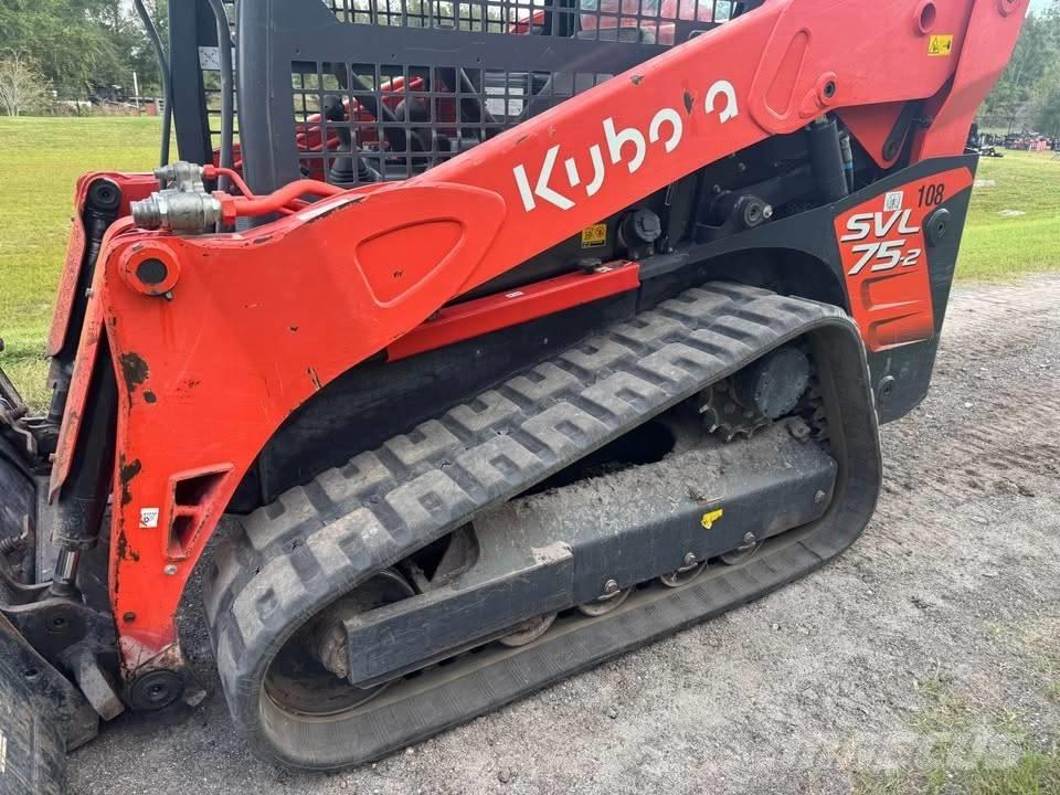 Kubota SVL 75-2 Smykem řízené nakladače