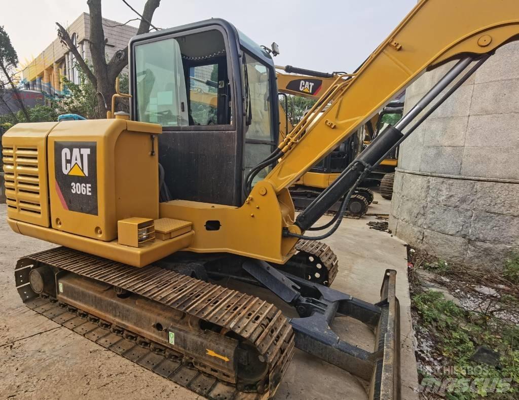 CAT 306 E Mini rýpadla < 7t