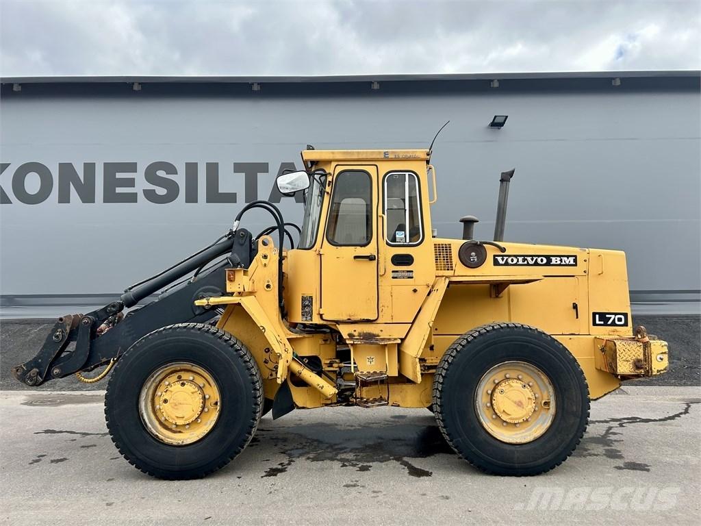 Volvo L 70 Kolové nakladače