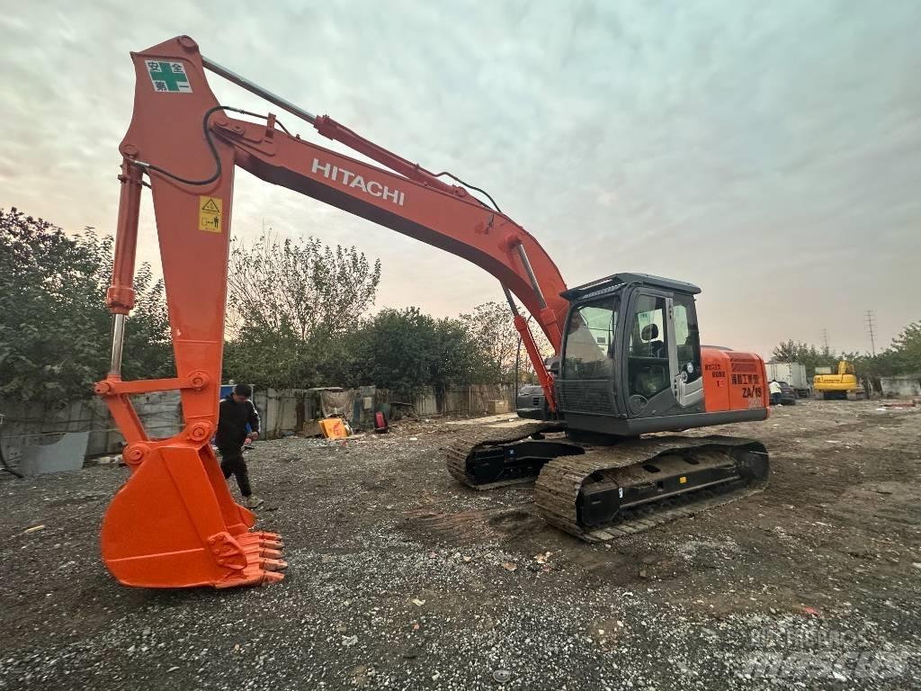 Hitachi ZX 200 Pásová rýpadla