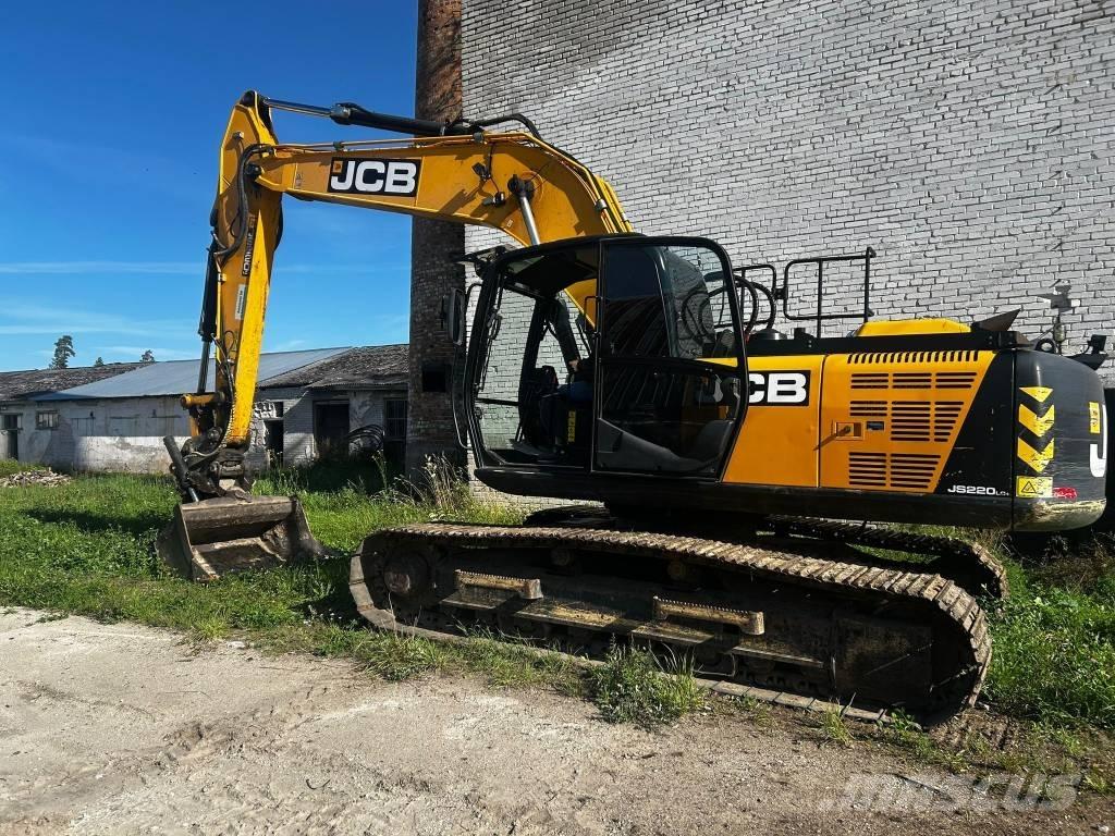 JCB JS 220 Plus Pásová rýpadla