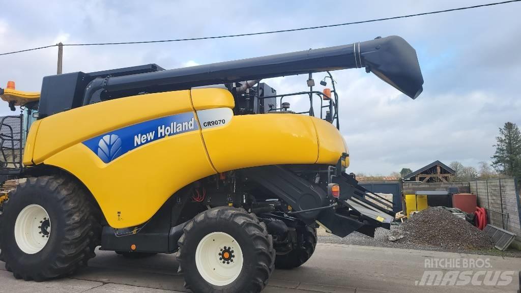 New Holland CR9070 Sklízecí mlátičky