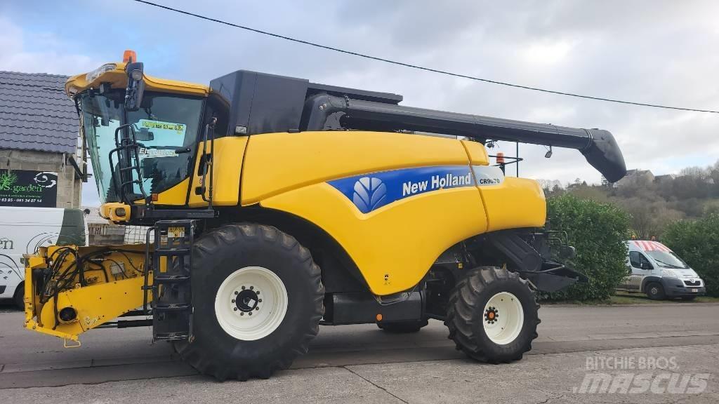 New Holland CR9070 Sklízecí mlátičky