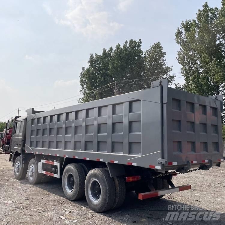 Shacman F3000 8X4 Sklápěče