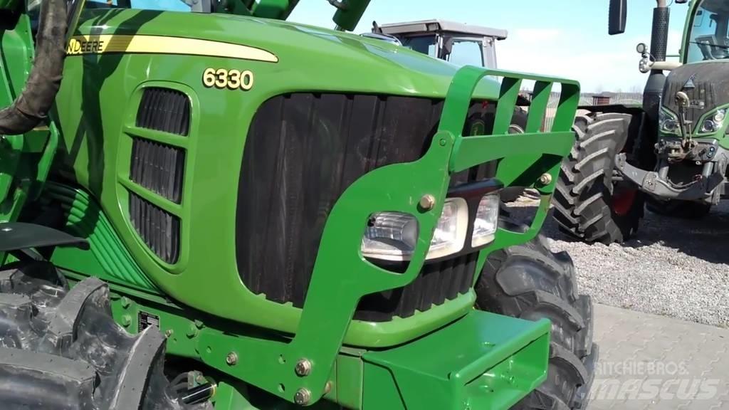John Deere 6330 Traktory