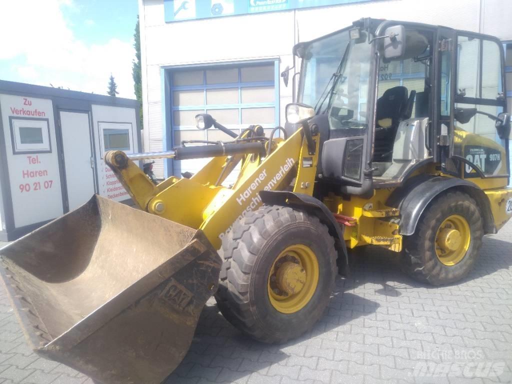 CAT 907 H Kolové nakladače