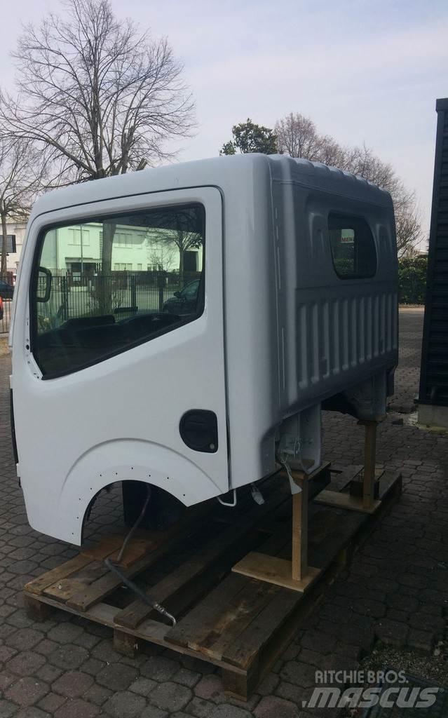 Renault Maxity Kabiny a interiér