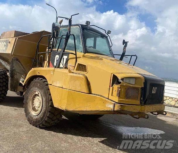 CAT 730C Další