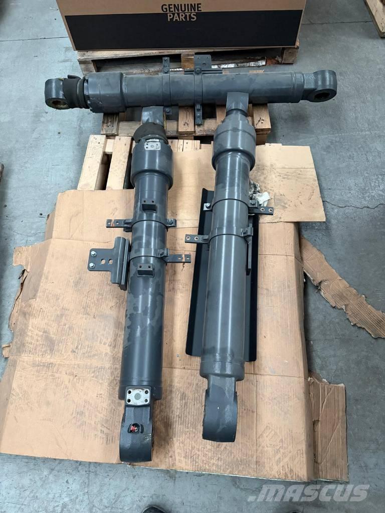 Develon DX 100 W-7 Kolová rýpadla