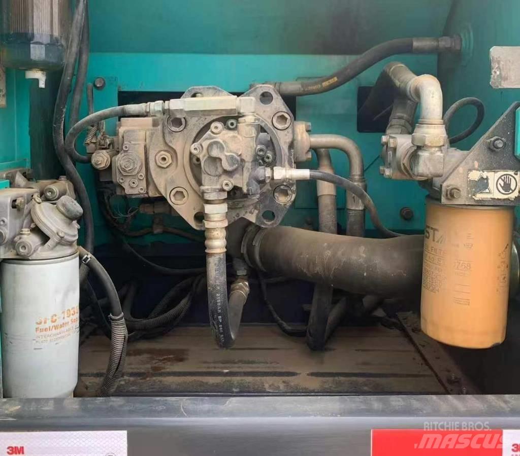 Kobelco SK200 Pásová rýpadla