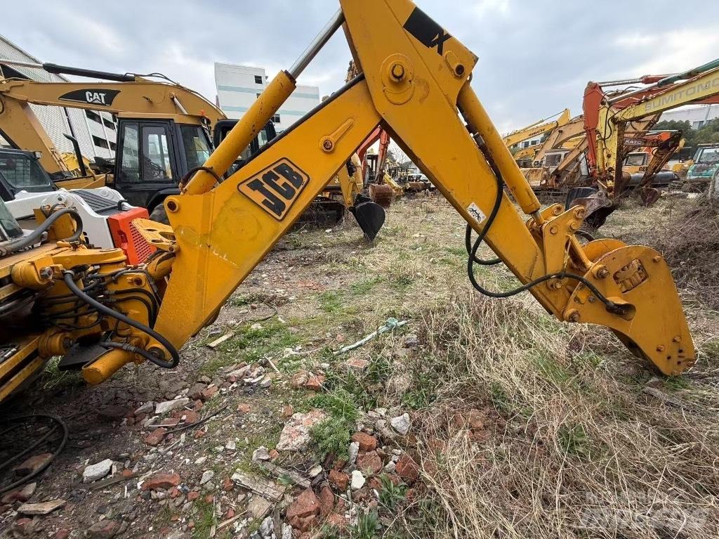JCB 3 CX Rýpadlo-nakladače