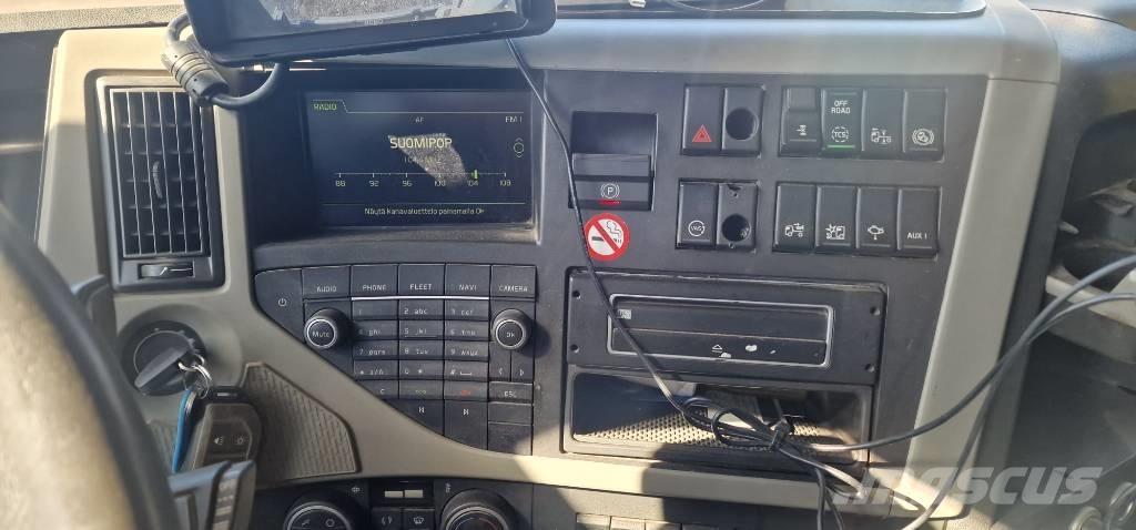 Volvo FM 330 Popelářské vozy