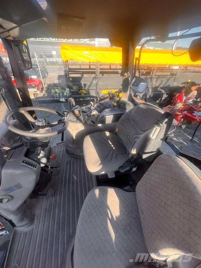Case IH MXU 130 Traktory