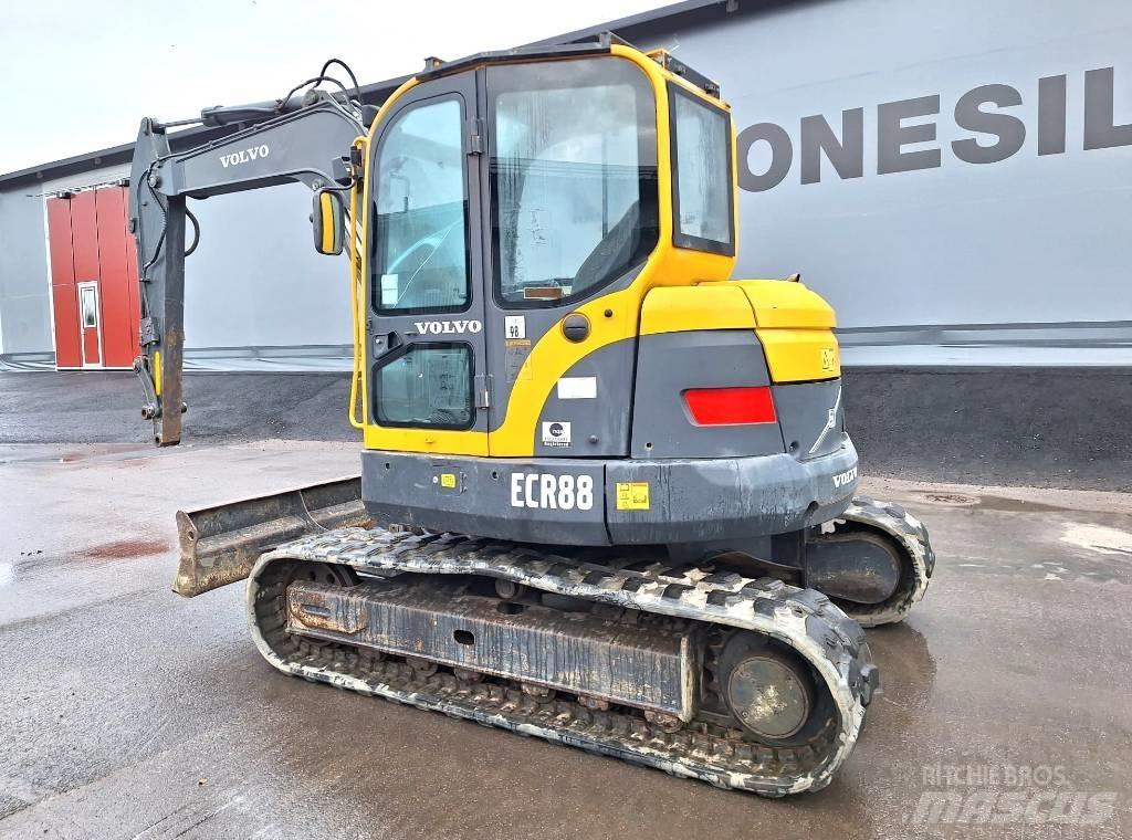 Volvo ECR88 Midi rýpadla 7t - 12t