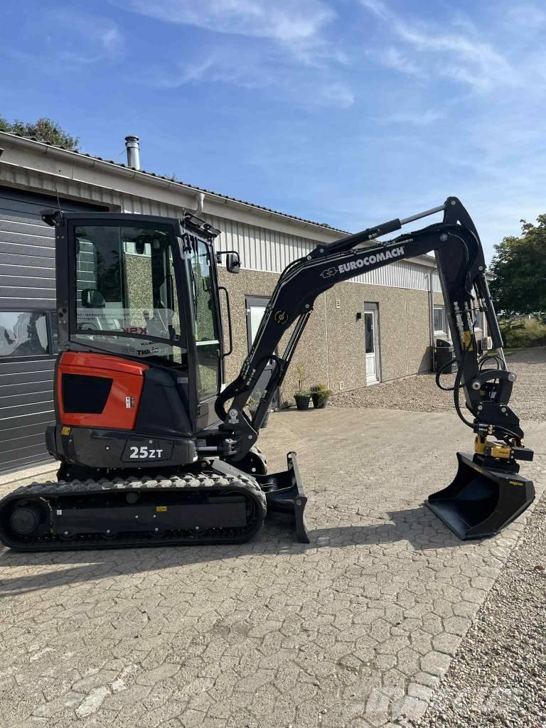Eurocomach 25 ZT Mini rýpadla < 7t
