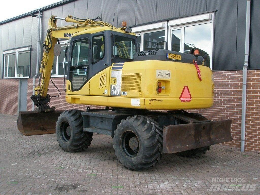 Komatsu PW140-7 Kolová rýpadla