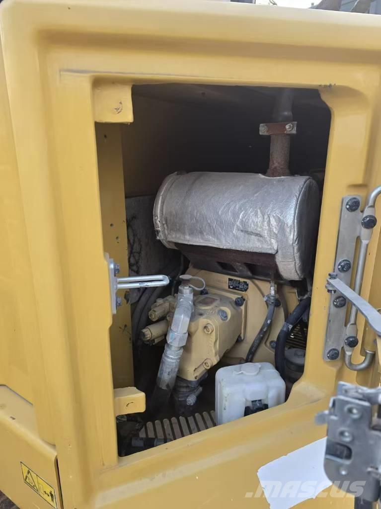 CAT 306 Mini rýpadla < 7t