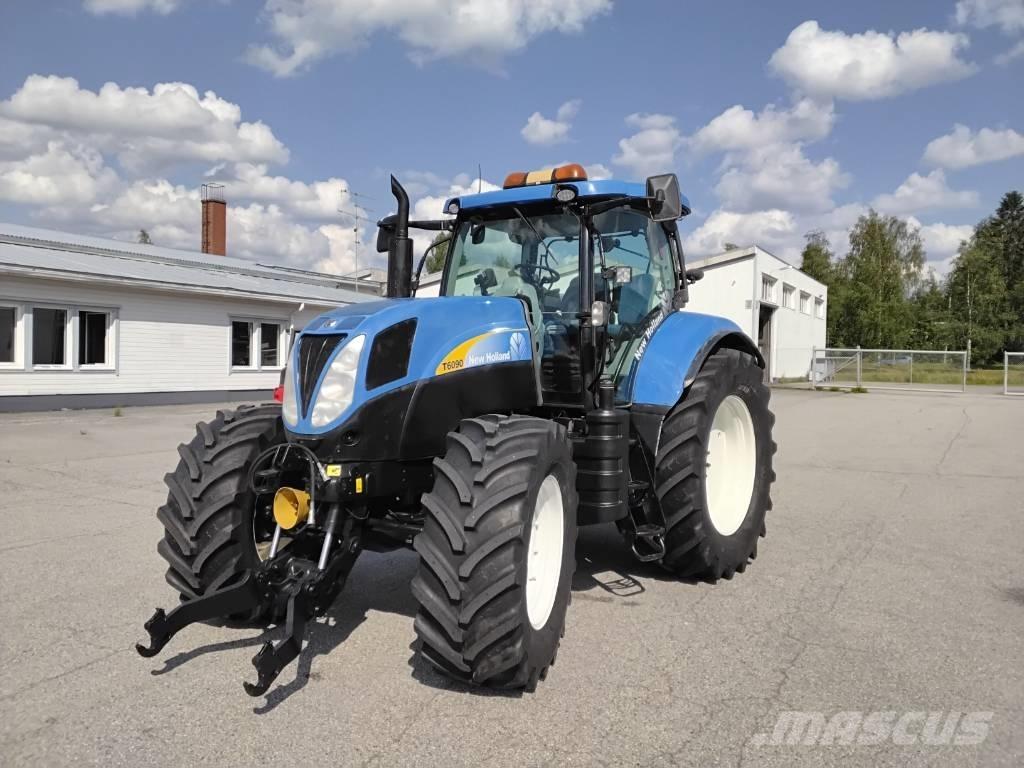 New Holland T6090 Traktory