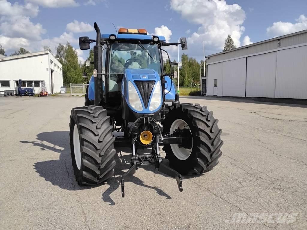 New Holland T6090 Traktory