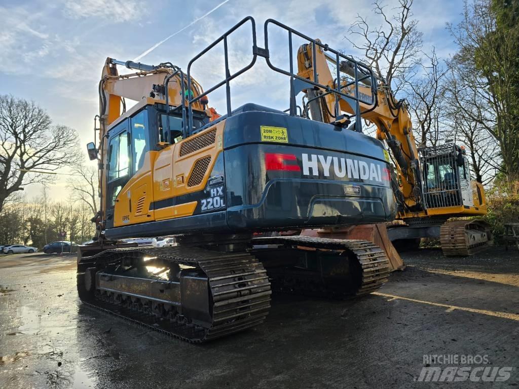 Hyundai HX220L Pásová rýpadla