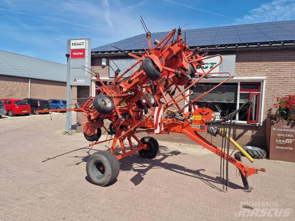 Kuhn GF 10802 T Obraceče a shrabovače sena