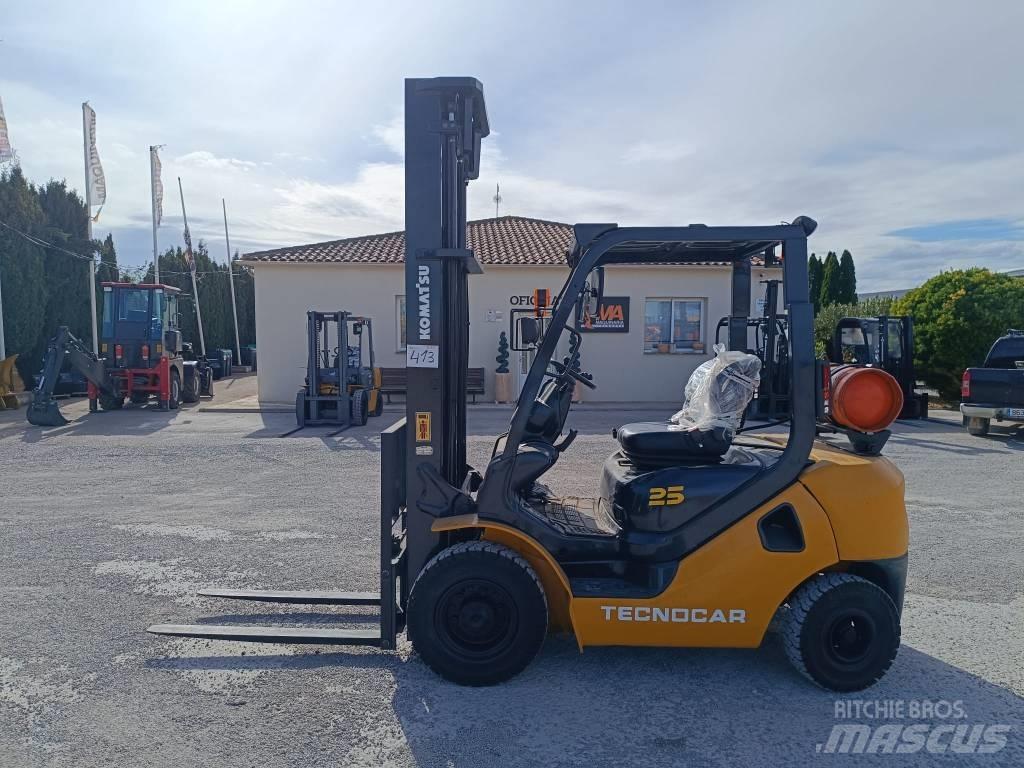  TECNOCAR FG25T-16 Další