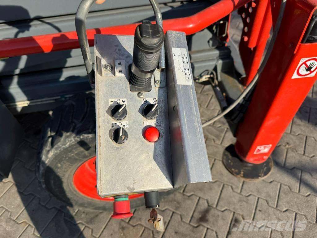 SkyJack 9250RT Nůžková zvedací plošina