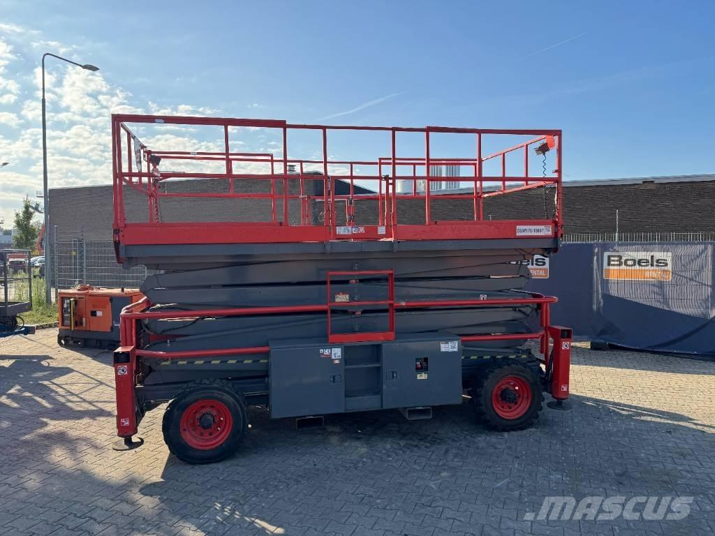 SkyJack 9250RT Nůžková zvedací plošina