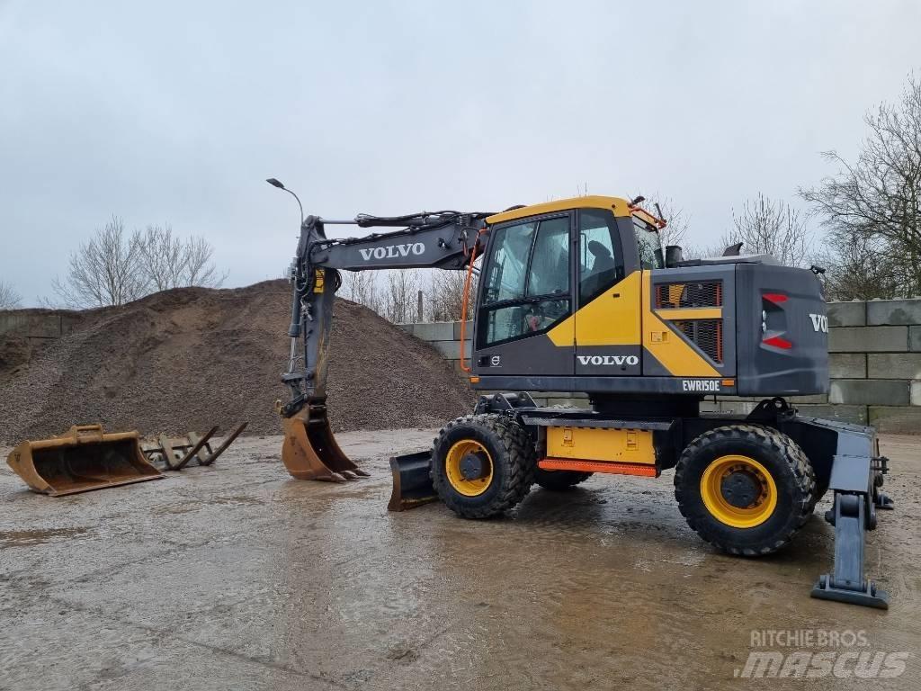 Volvo EWR 150 E Kolová rýpadla