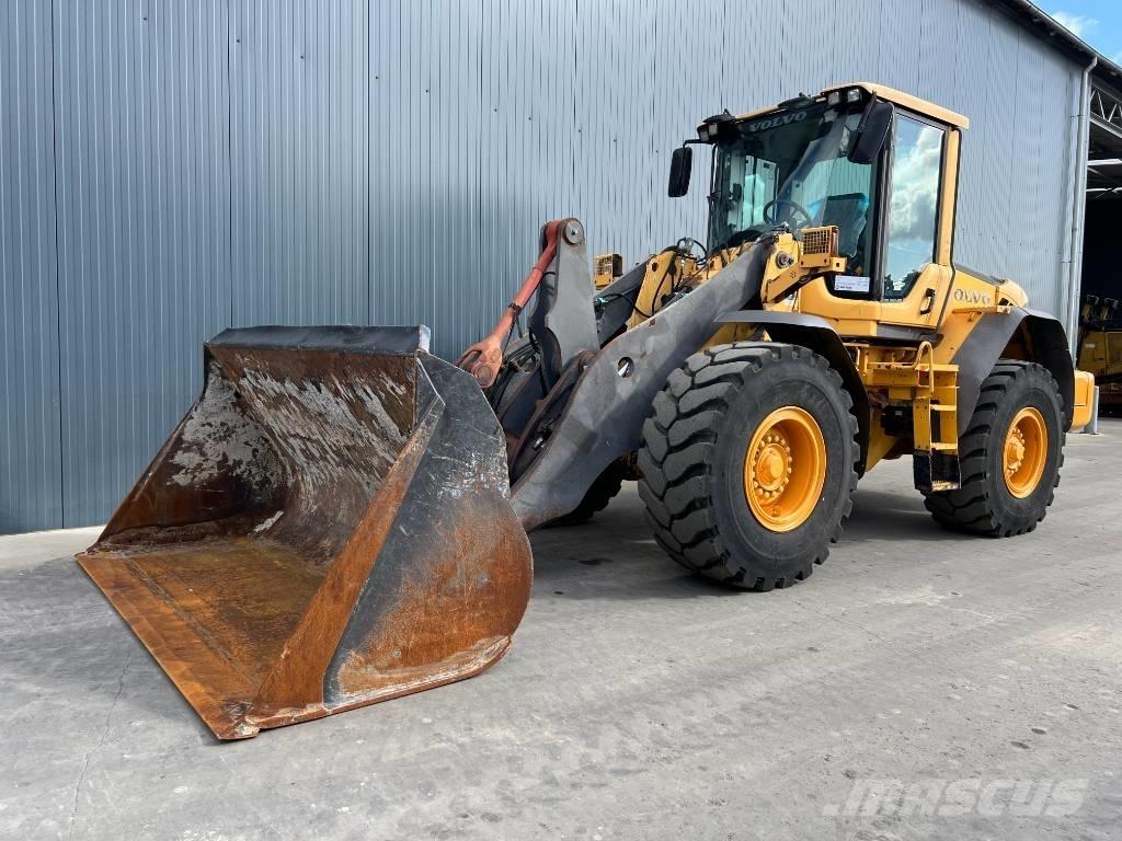Volvo L90F Kolové nakladače