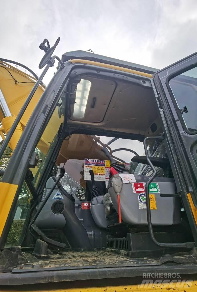 Komatsu PC 450-8 Pásová rýpadla